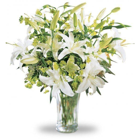 White lilies flower bunch